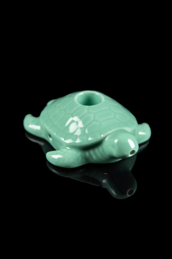 Art of Smoke Sea Turtle Ceramic Hand Pipe
